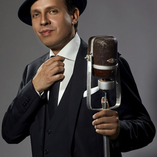 «Я буду петь тебе, как Фрэнк» Дмитрий Носков на высоте отеля «Пекин»