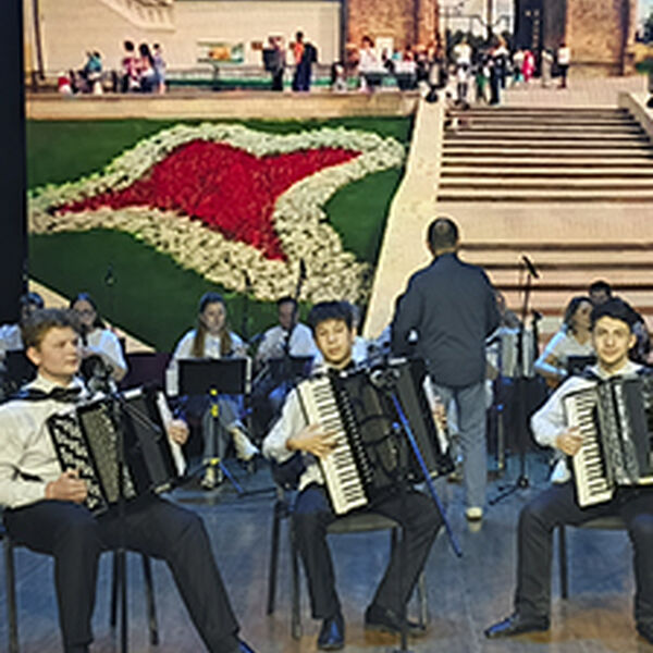 Играй – баян, звени – гармонь и восхищай – аккордеон!