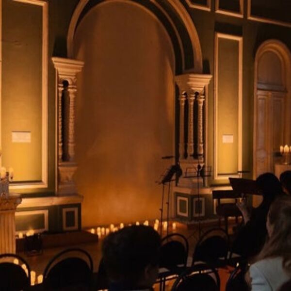 Кино при свечах «Полночь в Париже»