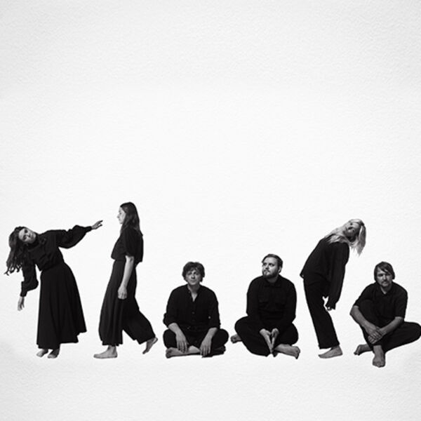 Бонд с кнопкой