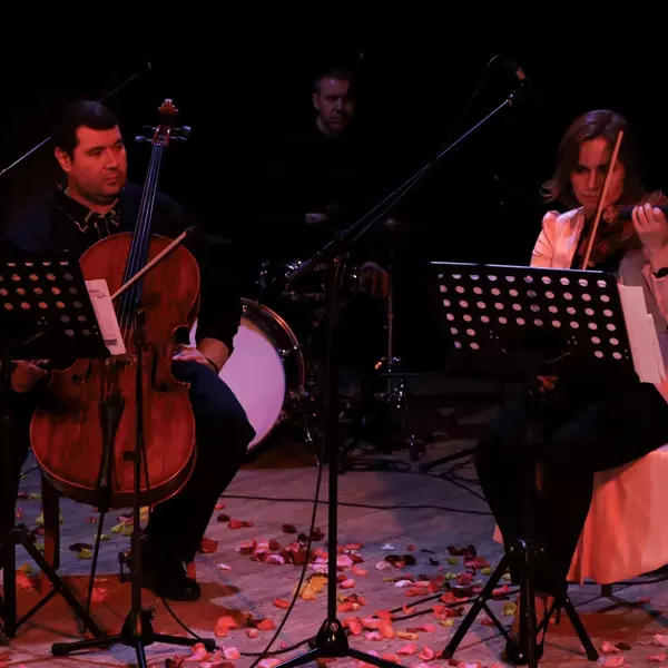 Backstage Group. Саундтреки турецких сериалов при свечах