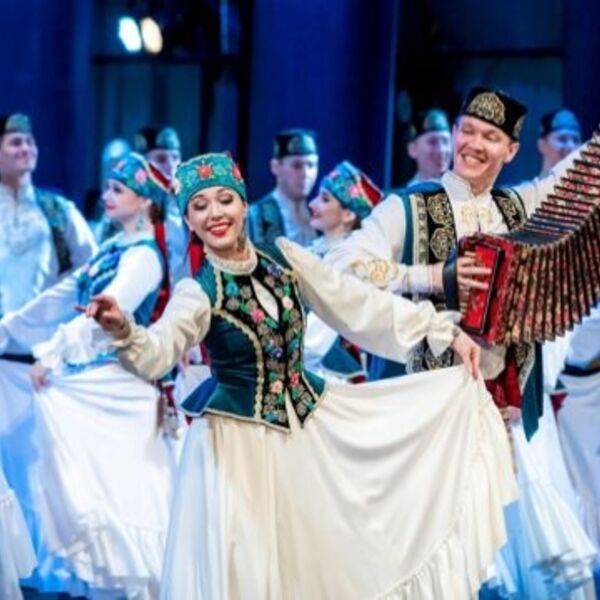 Концерт государственного ансамбля песни и танца Республики Татарстан