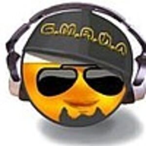 Шоу группа С.М.А.Й.Л.