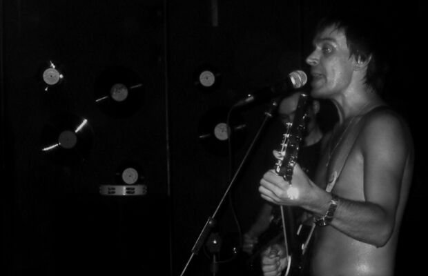 Группа Демотиваторы