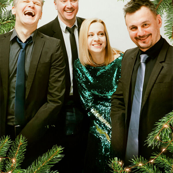 Приключения Электроников. «Пока часы двенадцать бьют»