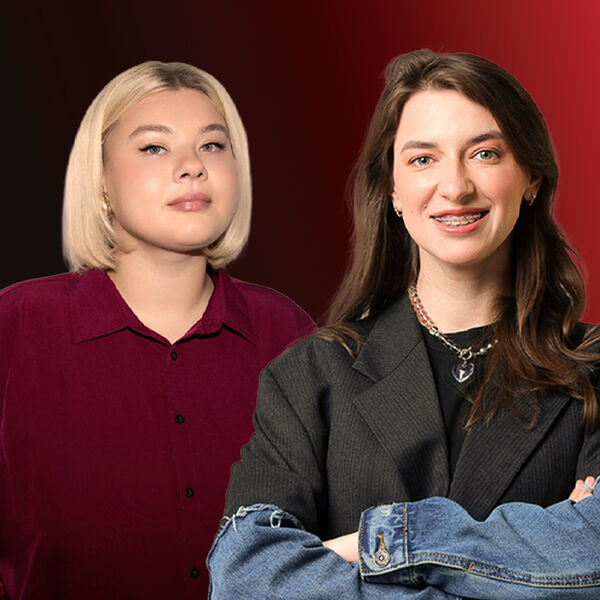 Надя Бобрышева и Оля Баженова