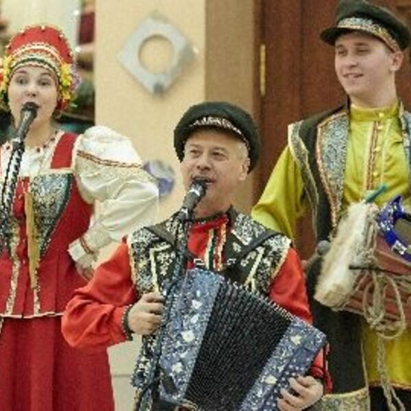 А мы споем о Родине