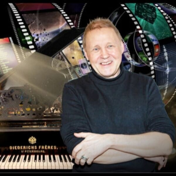 Концерт новогодних миниатюр «Мировые кинохиты на рояле в стиле Джаз. Кино-вечеринка с фуршетом: ретро-викторина и призы»