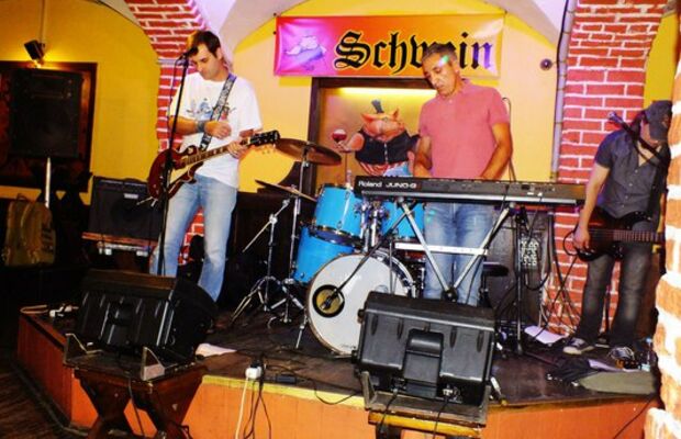 Концерт в клубе Schwein 26.09.2015