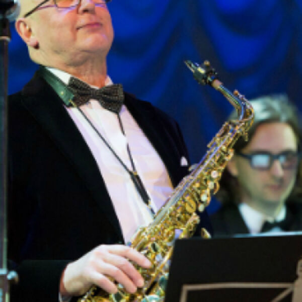 В.Киселев (саксофон) и Ансамбль классического джаза