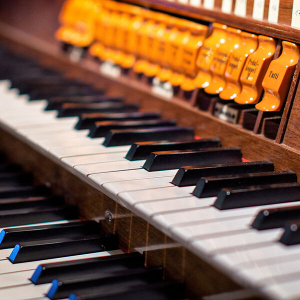 Рок-Хиты на Органе при Свечах.