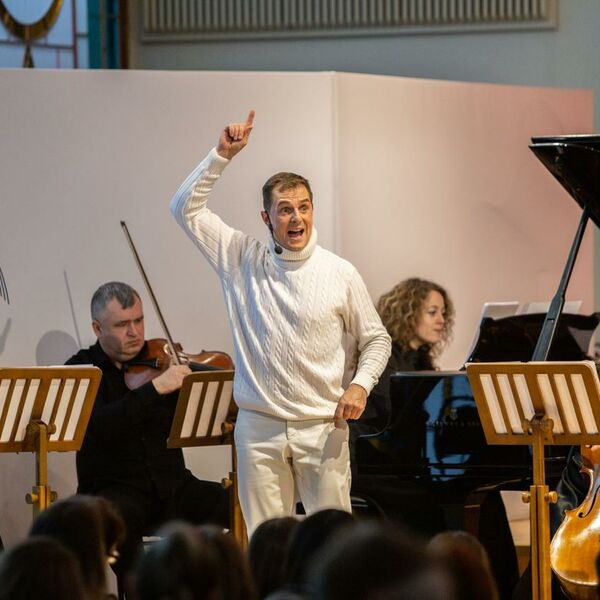 Слово и музыка: Пушкин. Сказка о мертвой царевне и о семи богатырях