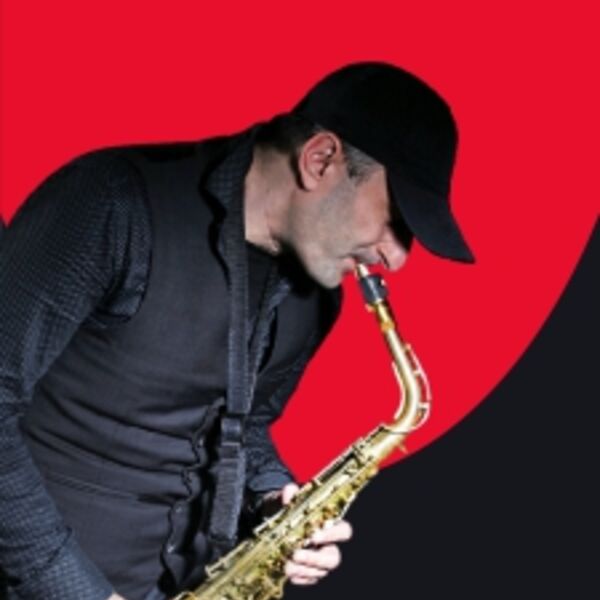 J.Seven. Концерт романтической саксофонной музыки