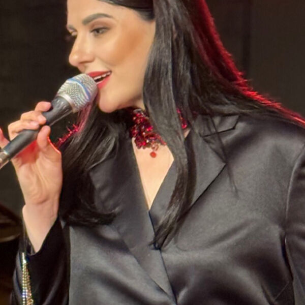 Diana Sur Jazz Vocal School