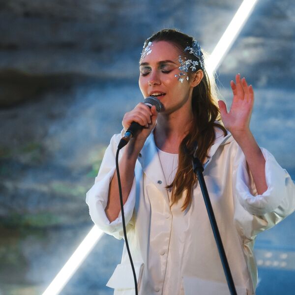 Святочный концерт-вечёрка. Песни, гадания, разговоры