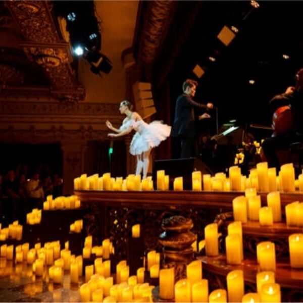 Волшебный свет Рождества. Lumisfera и 3000 свечей