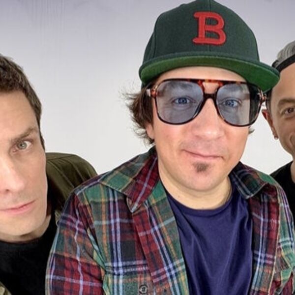 Кирпичи» «XXX лет