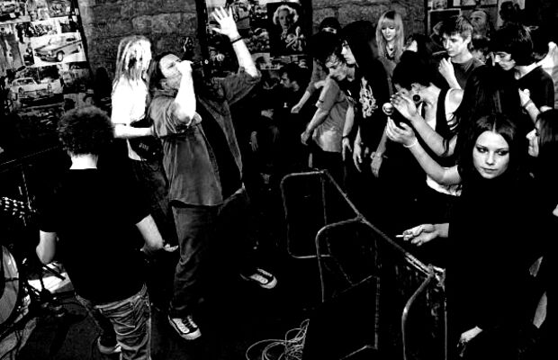 NoiZeless: Rocking the Neighborhood!