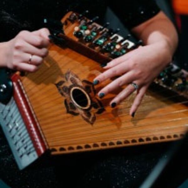 Гала-концерт ко Дню 8 марта. Орган, саксофон, оркестр гусляров