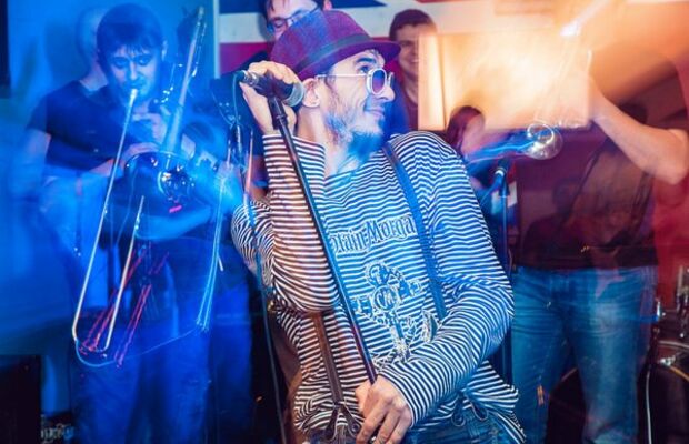 Гастрольная жизнь