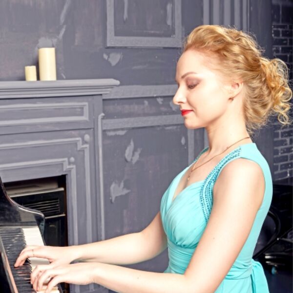 Салон с историей: Нувеллистъ №9 — концерт и экскурсия — СМИ XIX ВЕКА: Бумажная машина времени — вечеринка с фуршетом в музее на Невском