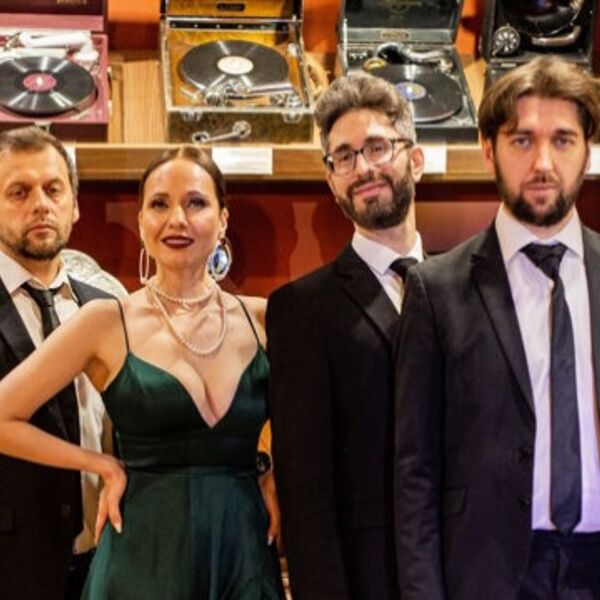 Концерт Эллен Болсановой и «Ellenband» – «Винтажный поп-джаз»