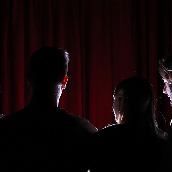 Стендап в темноте