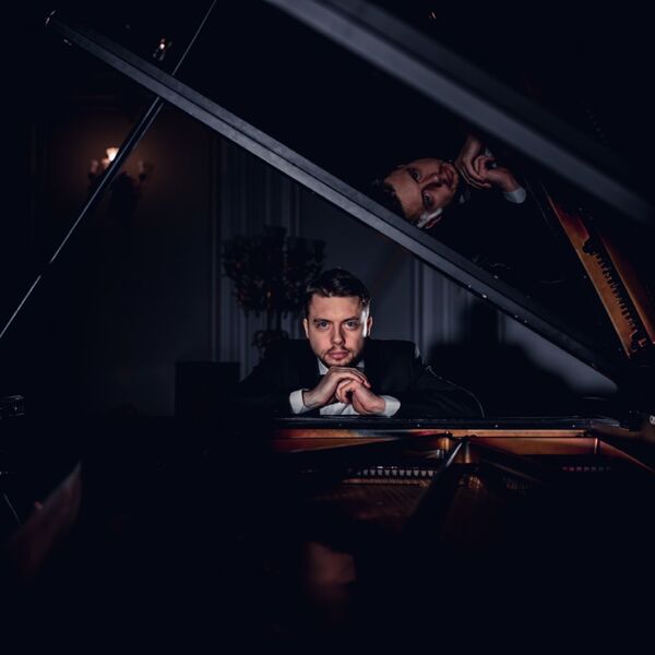 Рояль в темноте. Рок под звёздами