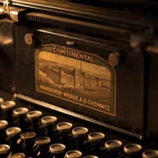 Концерт и экскурсия «Салоны с историей. Нувеллистъ №9. СМИ XIX века: Бумажная машина времени»