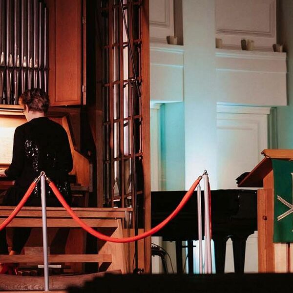 Саундтрек-шоу в Соборе. Интерстеллар, Пираты карибского моря, Гладиатор, Парфюмер