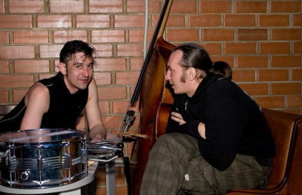 2 мая 2009 Концерт The Meantraitors  автор фото Александр Закурдаев