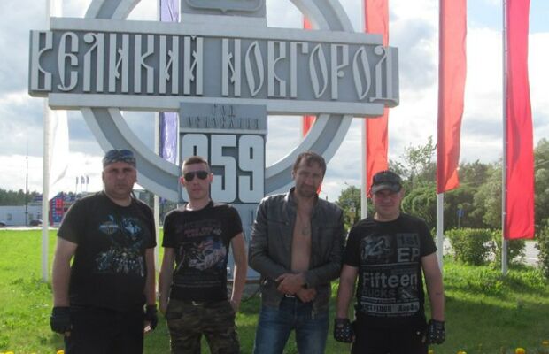 наша жизнь рок-н-ролльная!!!!!!!!!!!!