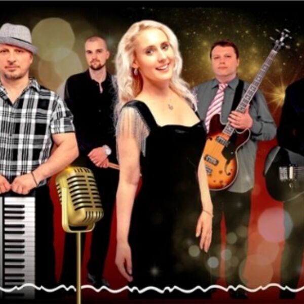 Ретро вечеринка с фуршетом «Golden Memories 80-90-00 Hits на языках оригинала». Квартет Анны Штейн