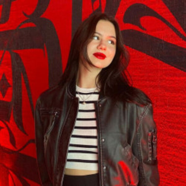 Маша Мирова