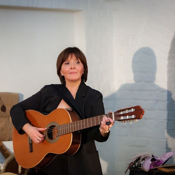 Елена Соколова