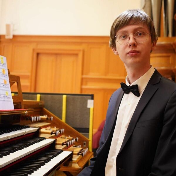 Органные вечера в Коломенском при свечах. Легенды королей: музыка старой Англии