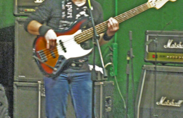 День Рождения группы "Donna Rosa" на Jivoe.TV (18.02.2012)!