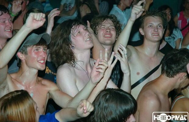 мужиков нужно знать в лицо!