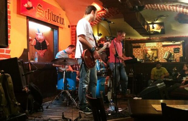 Концерт в клубе Schwein 26.09.2015