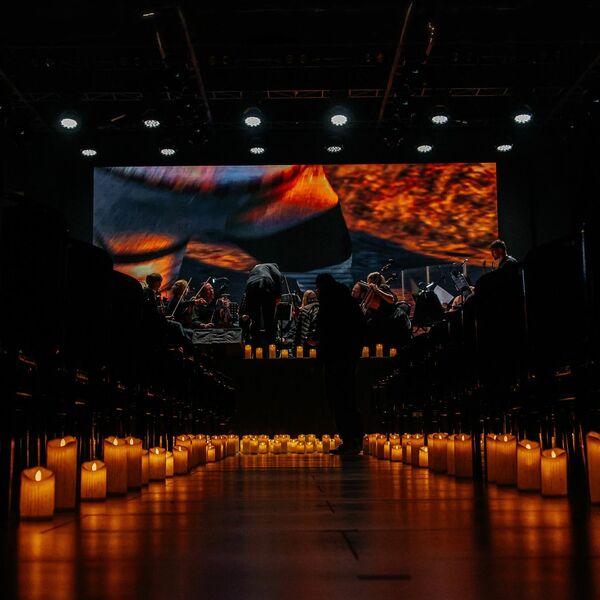 Мировые рок-хиты в сиянии тысячи свечей