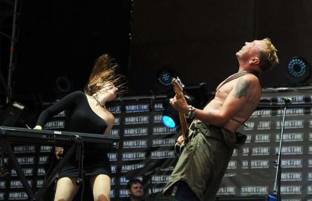 Гарик Сукачев и Неприкасаемые