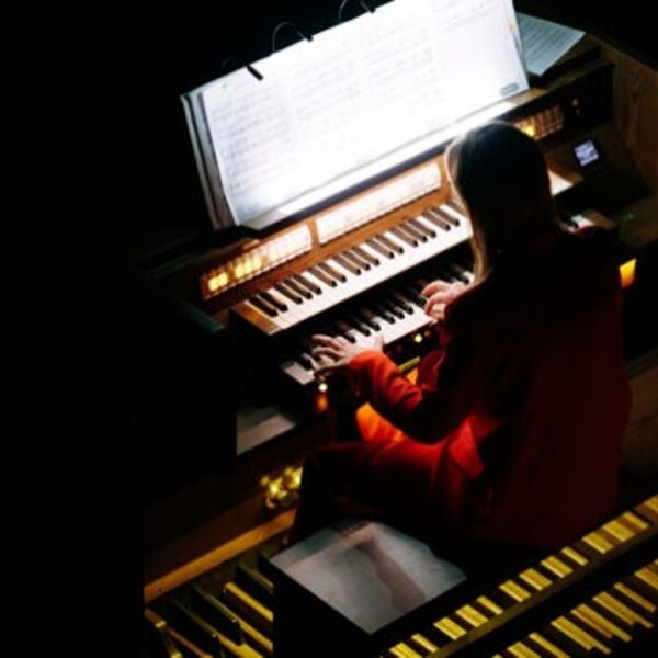 Людовико Эйнауди. Неоклассика при свечах