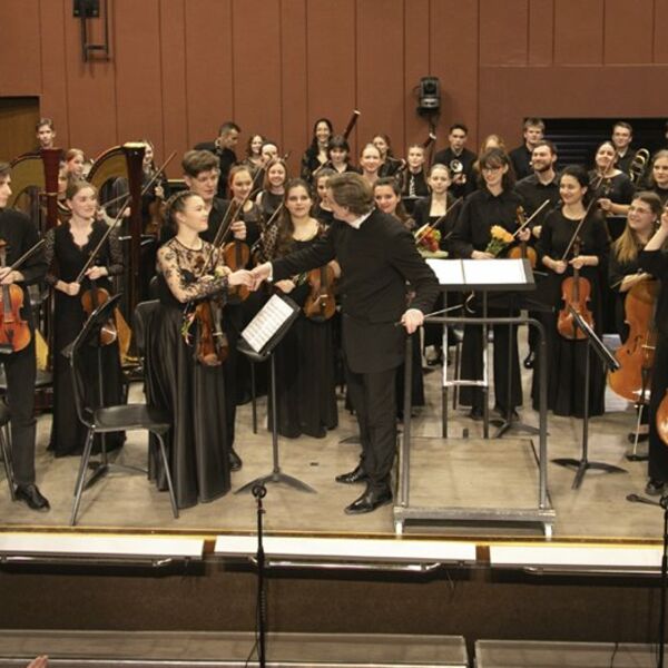 УралЮСО и Вадим Плуталов