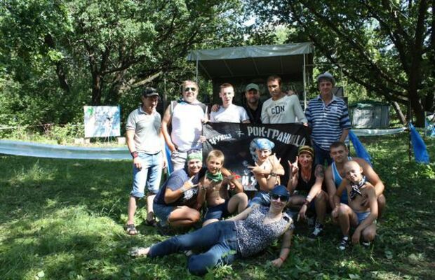 наша жизнь рок-н-ролльная!!!!!!!!!!!!