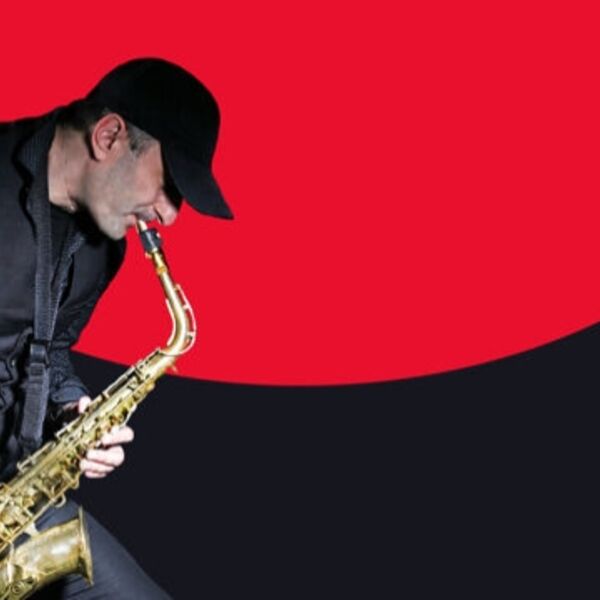 Концерт романтической саксофонной музыки J.Seven