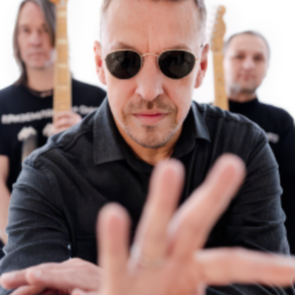 Танцы минус