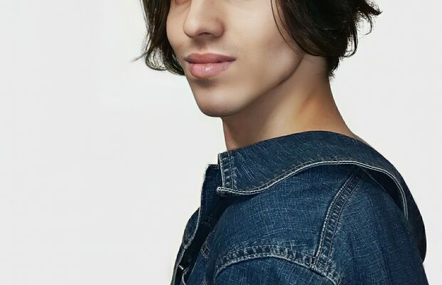 Slava Volk Певец