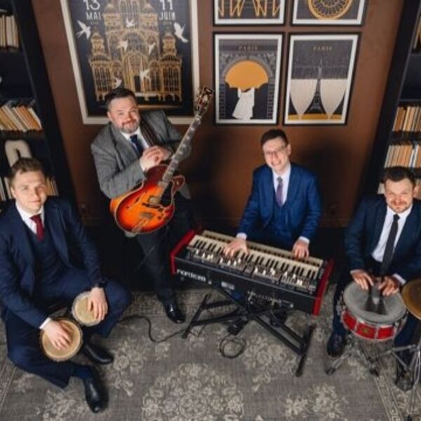 Посвящение эпохе хаммонд-органа