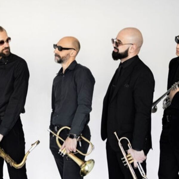 Хиты группы «Queen» в исполнении оркестра «Good Orchestra