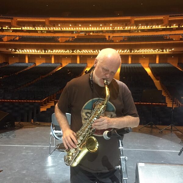 День рожденья легенды русского рока Олега Адольфовича Сакмарова